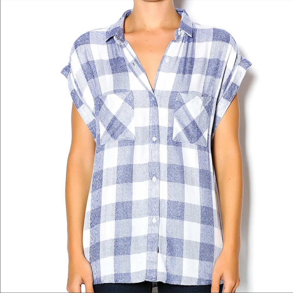 RAILS women’s medium short sleeve blue and white checkered top